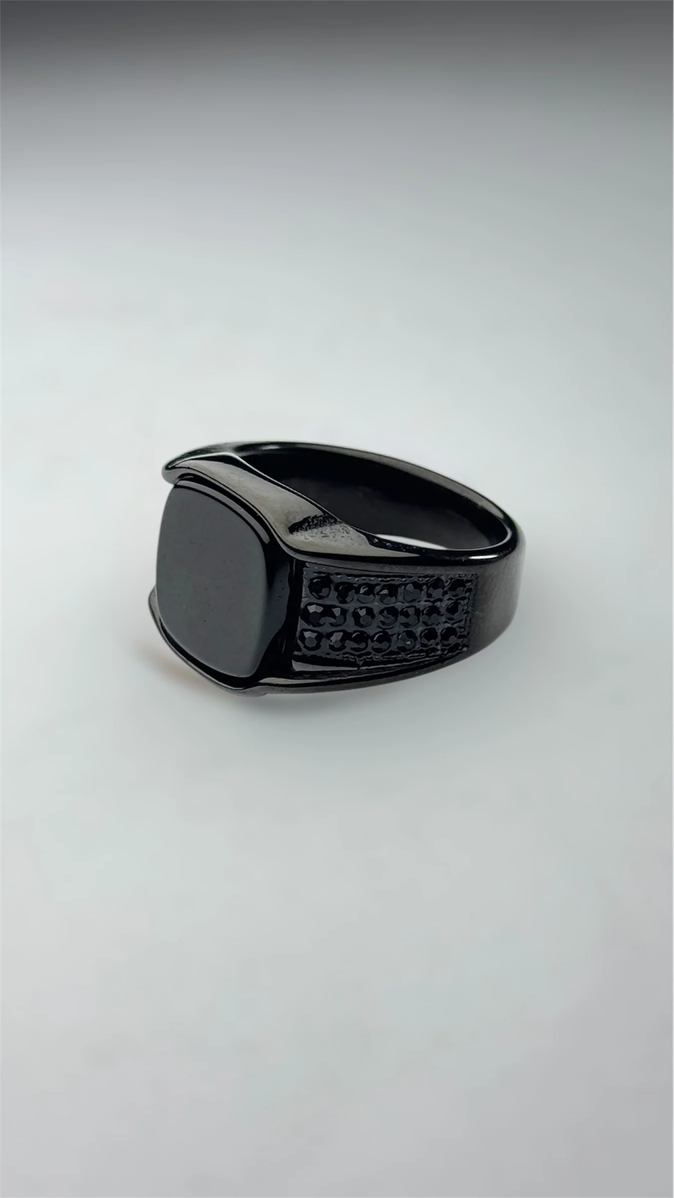 Ares Blackstone Ring - Image 3