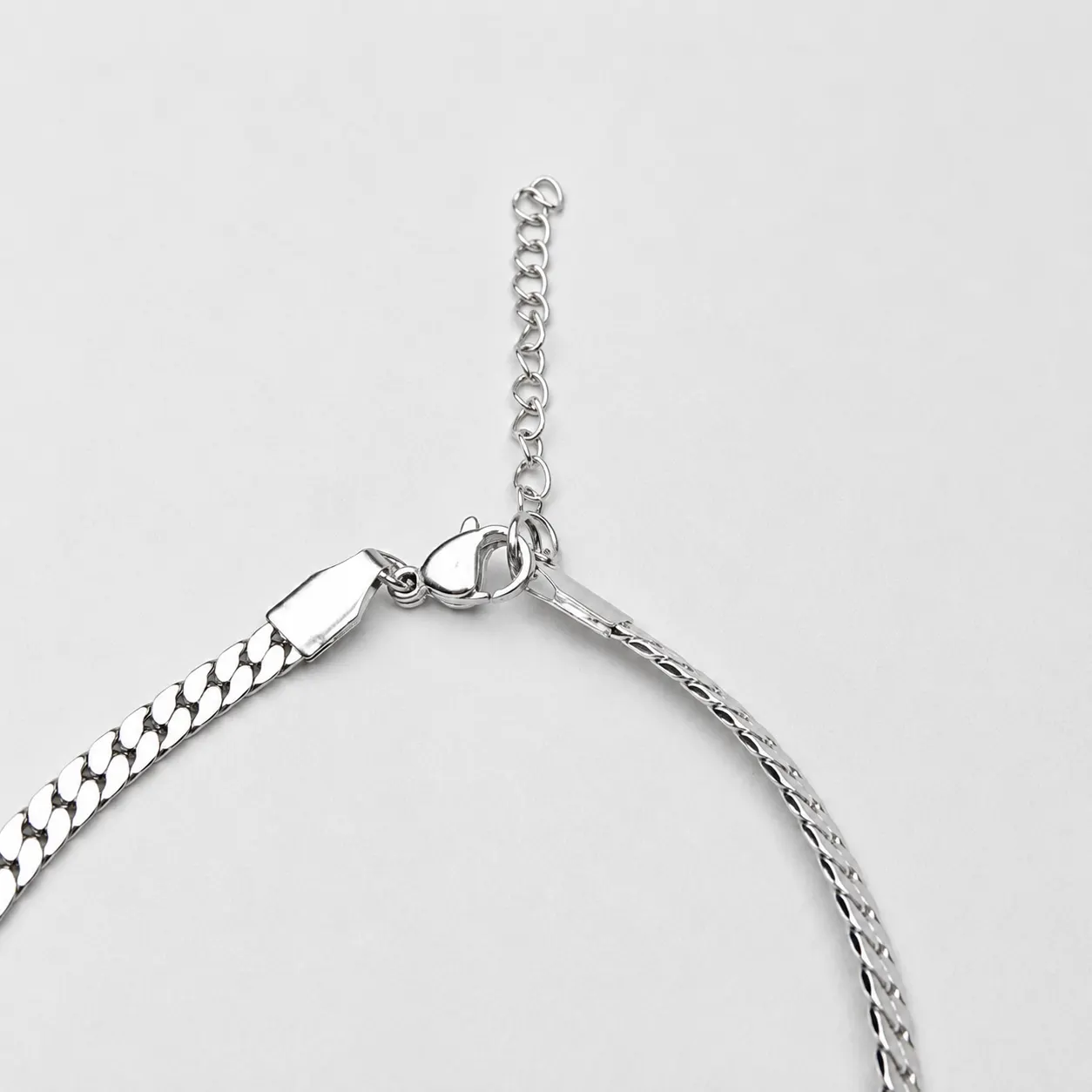 Flattened curb bracelet 2MM - Image 2