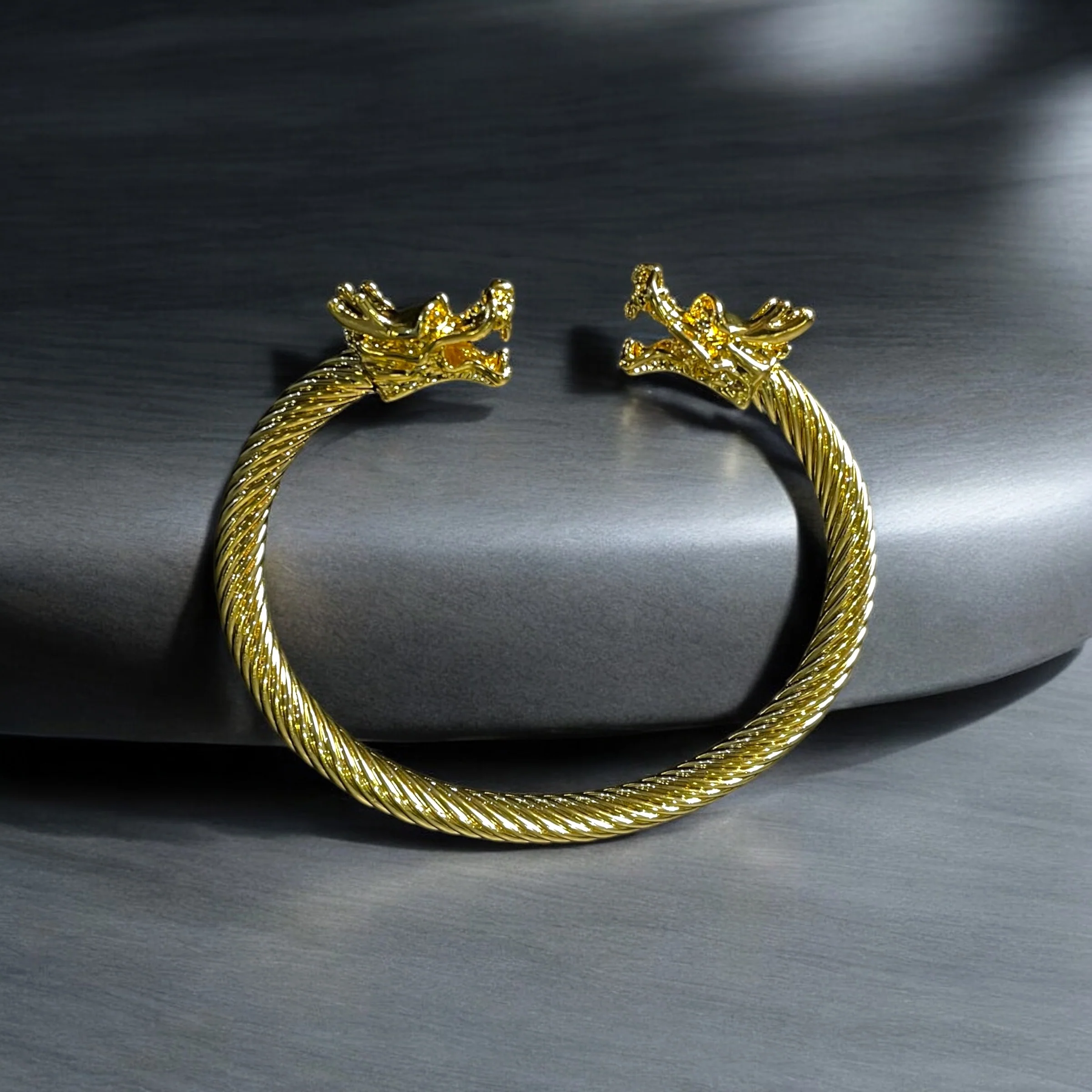 Majestic dragons cuff - Image 10