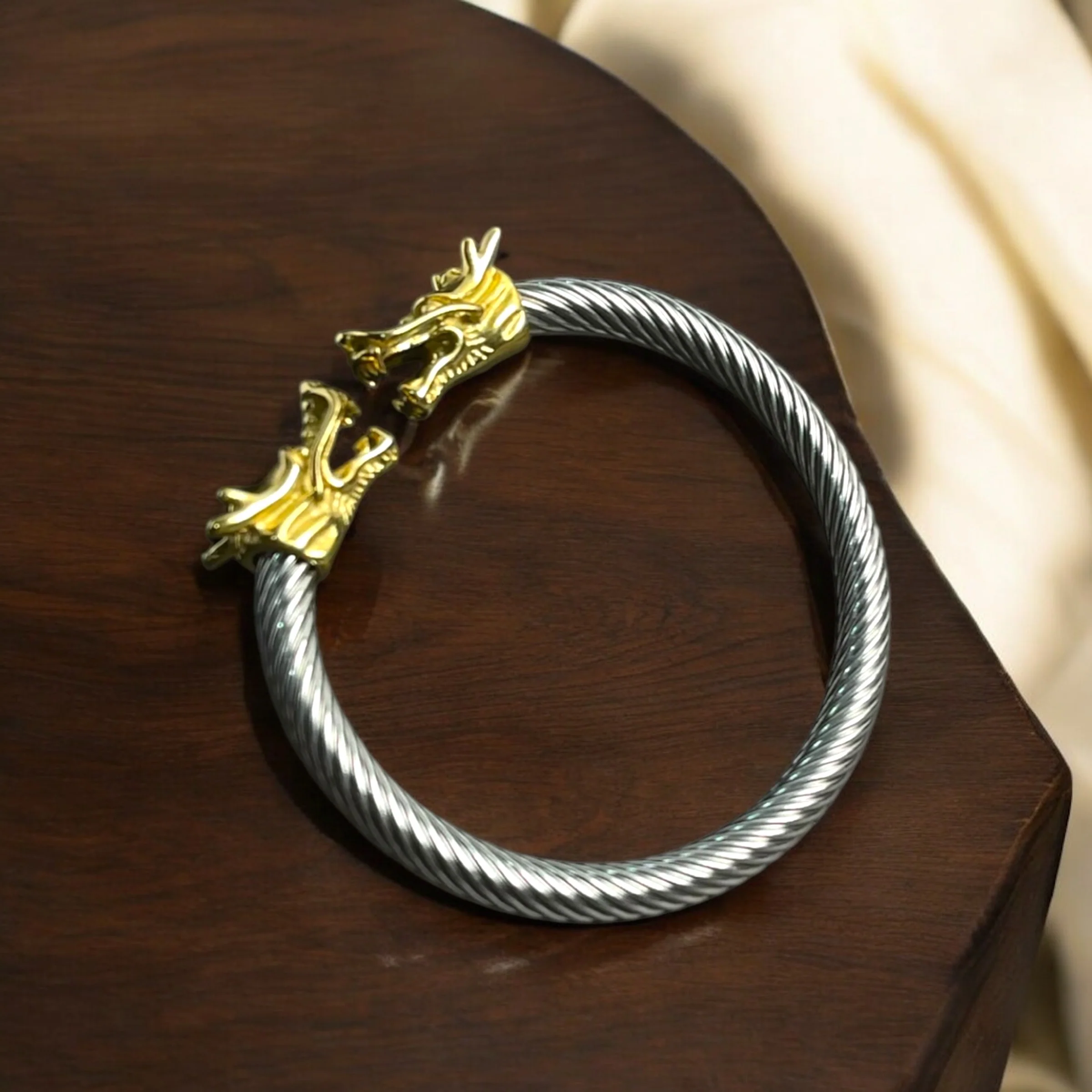 Majestic dragons cuff - Image 9