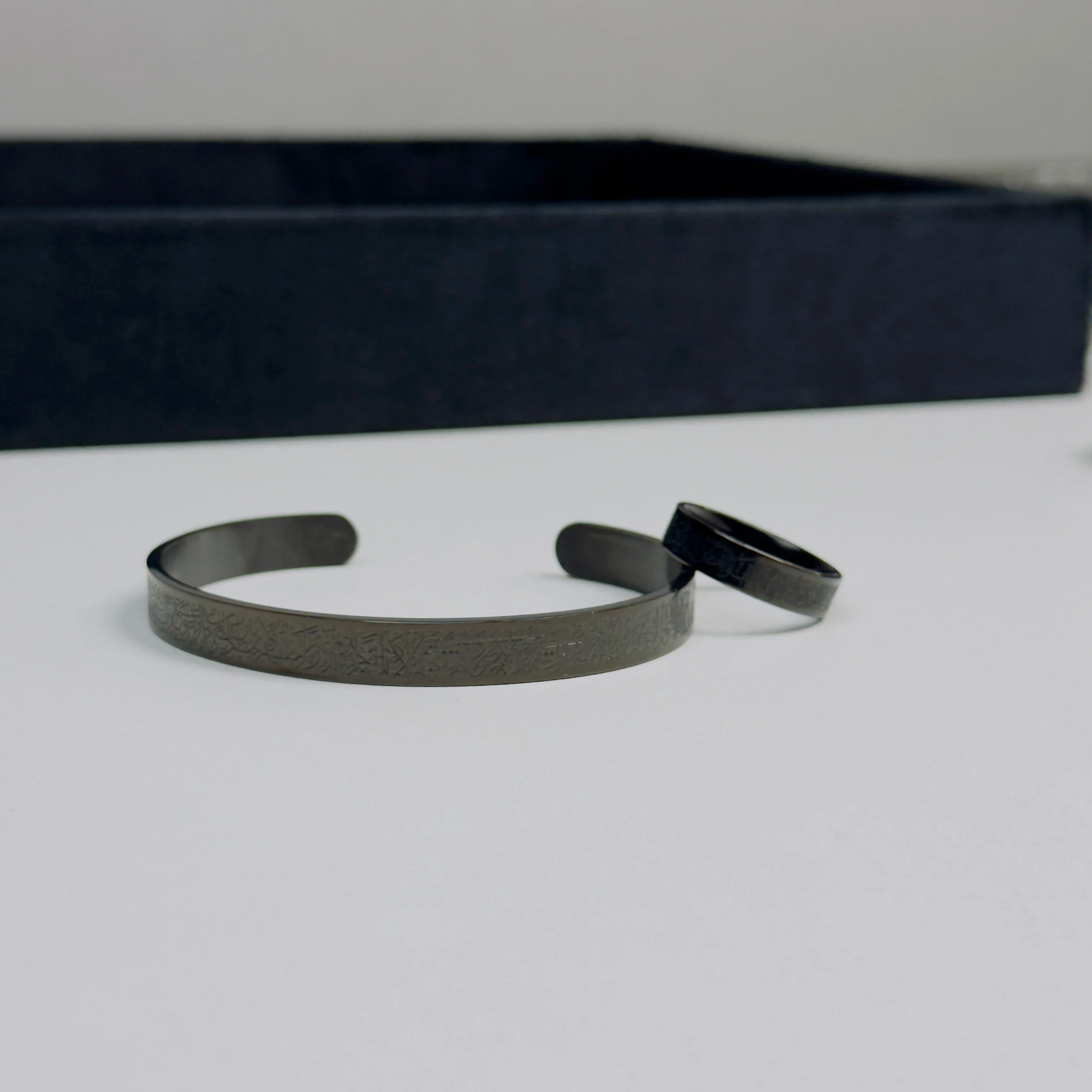 Matte Black Ayat-ul-Kursi Cuff & Ring Set - Image 3