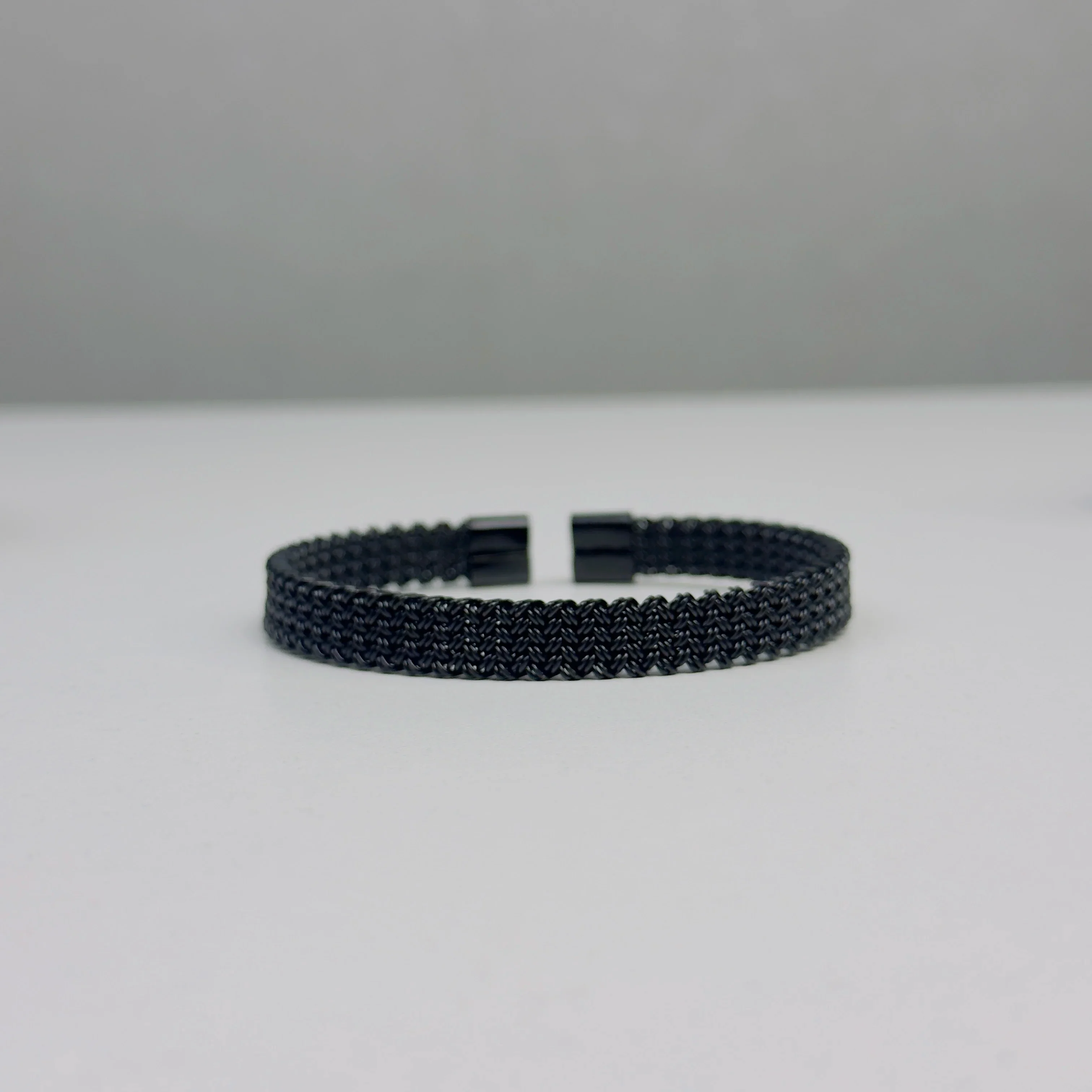 Obsidian Mesh Open Cuff - Image 8
