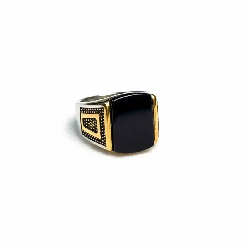 Square sterling dual tone ring - Image 3