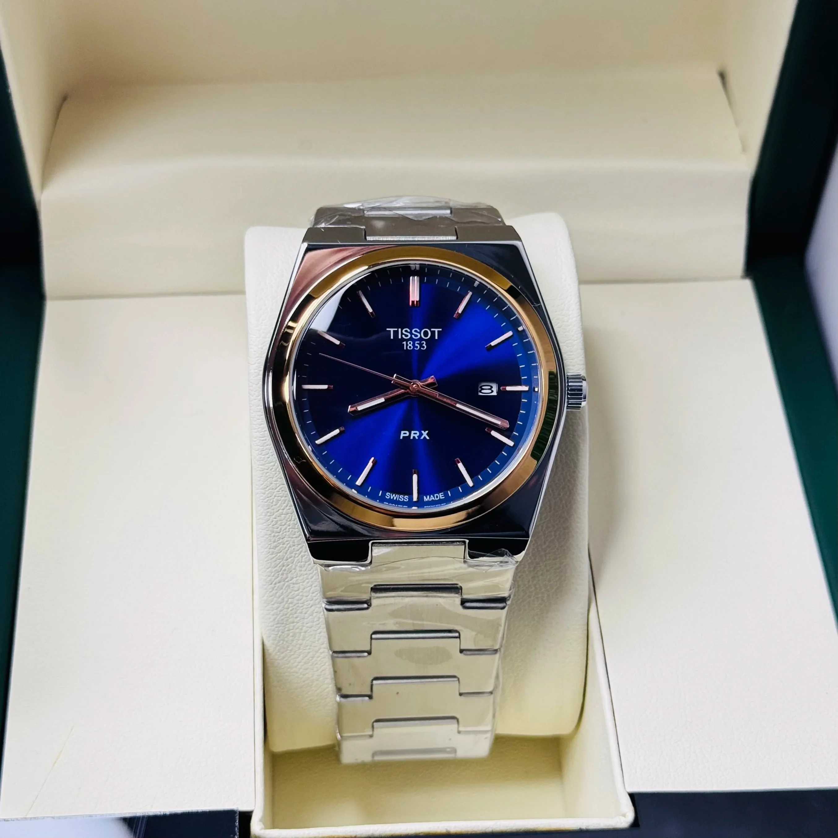 ZEFIRO T-02 GOLD DIAL: The Ultimate Integrated Steel Sport Series - Image 8