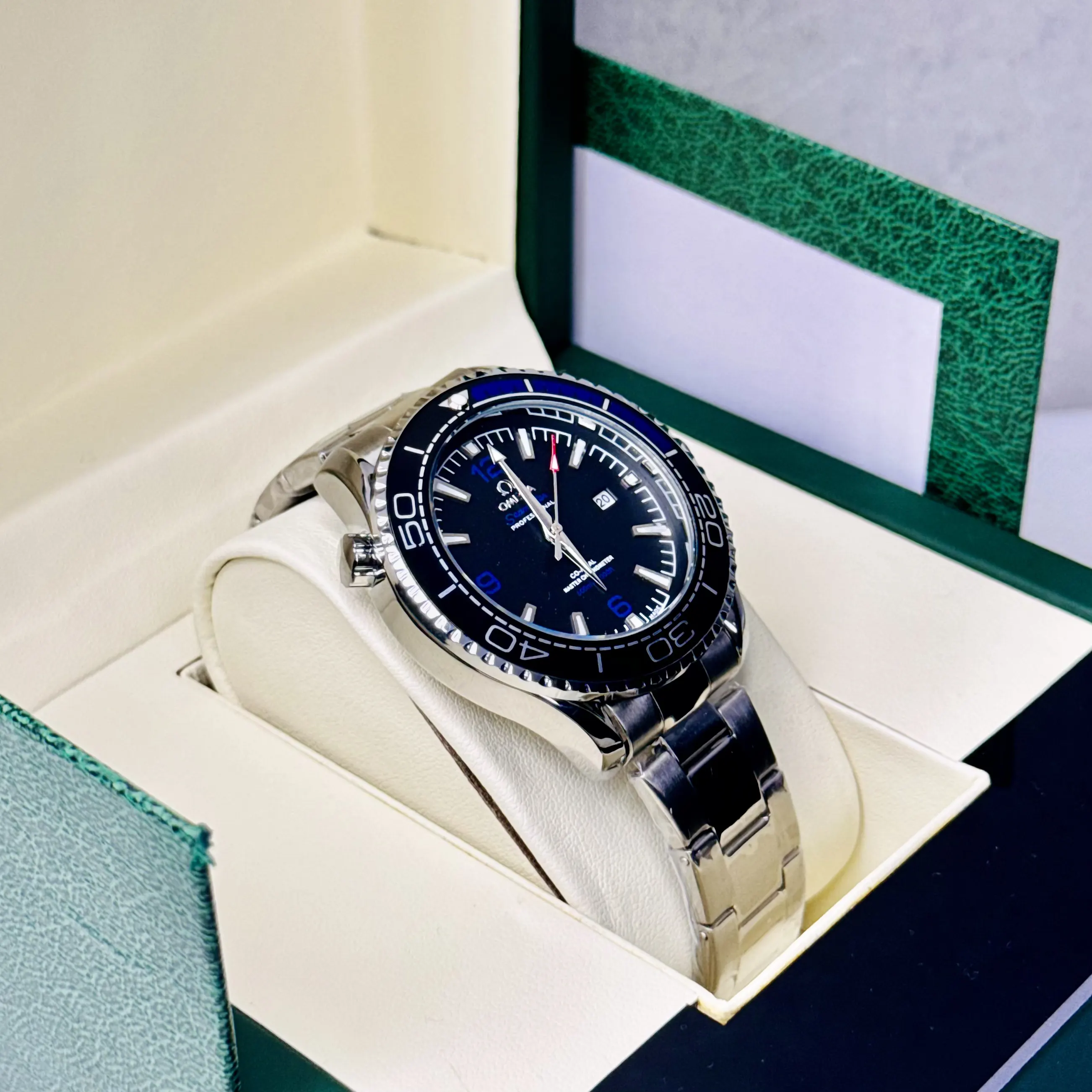 ZEFIRO T-10 O: Premium Deep-Sea Diver Series - Image 6