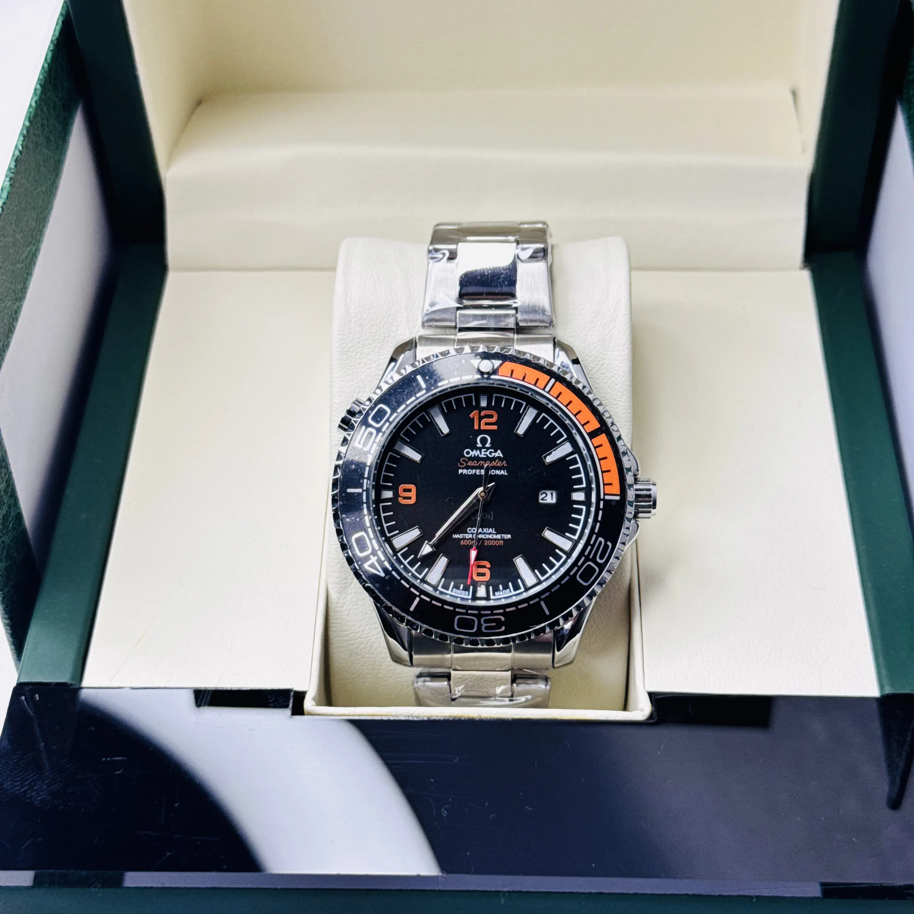 ZEFIRO T-10 O: Premium Deep-Sea Diver Series - Image 9